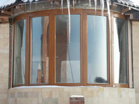 Balcony-glazing-radiused-frame-1